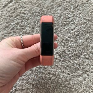 Fitbit Alta HR